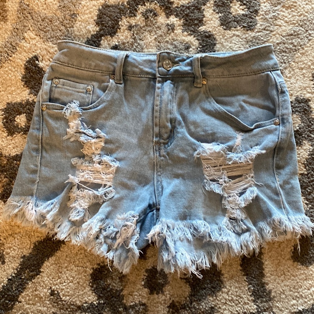 Almost Famous distressed jean shorts
